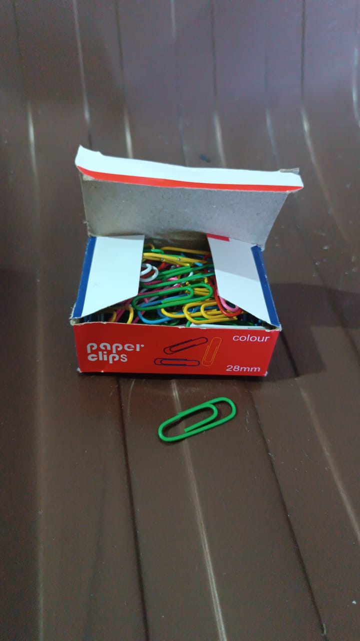 Metal U Shape Paper Pin / Clip 28 mm (100 Pcs Set) Metal U Shape Paper Pin / Clip 28 mm (100 Pcs Set)